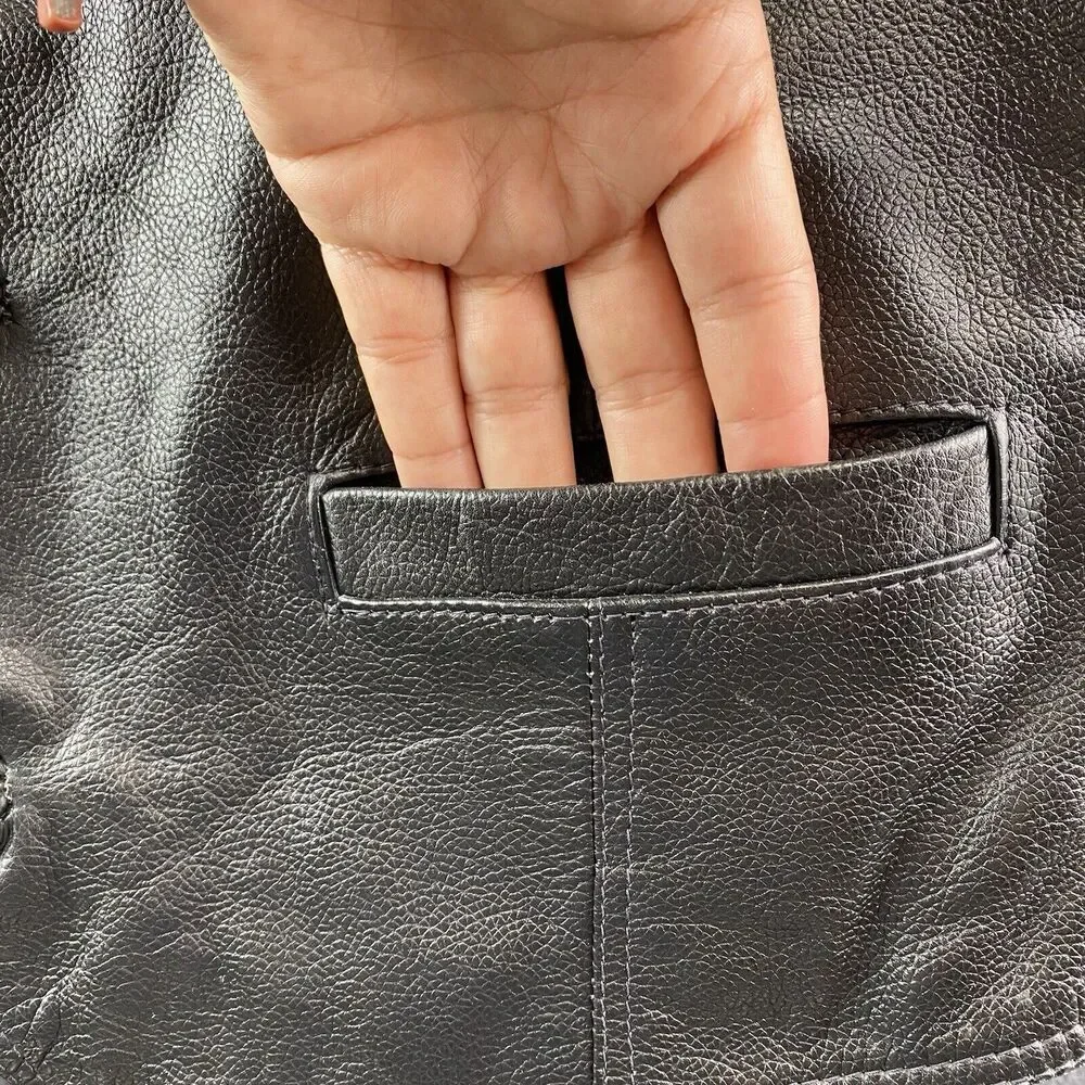 Genuine Black Leather Motorcycle Vest Size Large Made In The USA Button Up Adjst